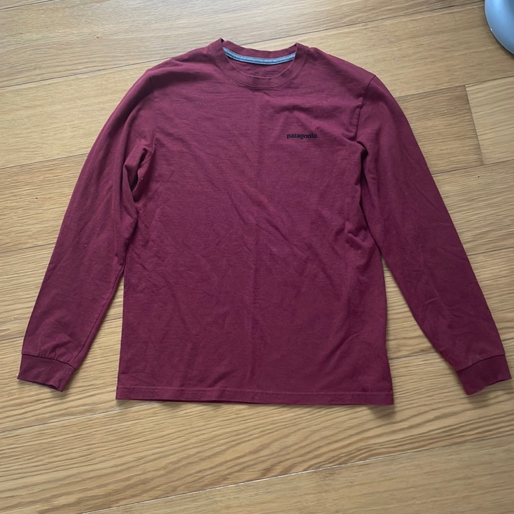 Patagonia long sleeve logo tee